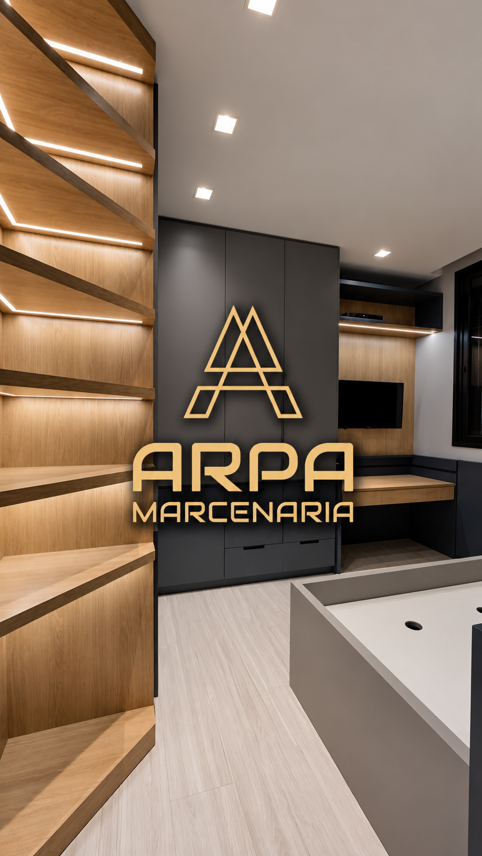 Showroom da Arpa Marcenaria com projeto de marcenaria sob medida e iluminação em destaque